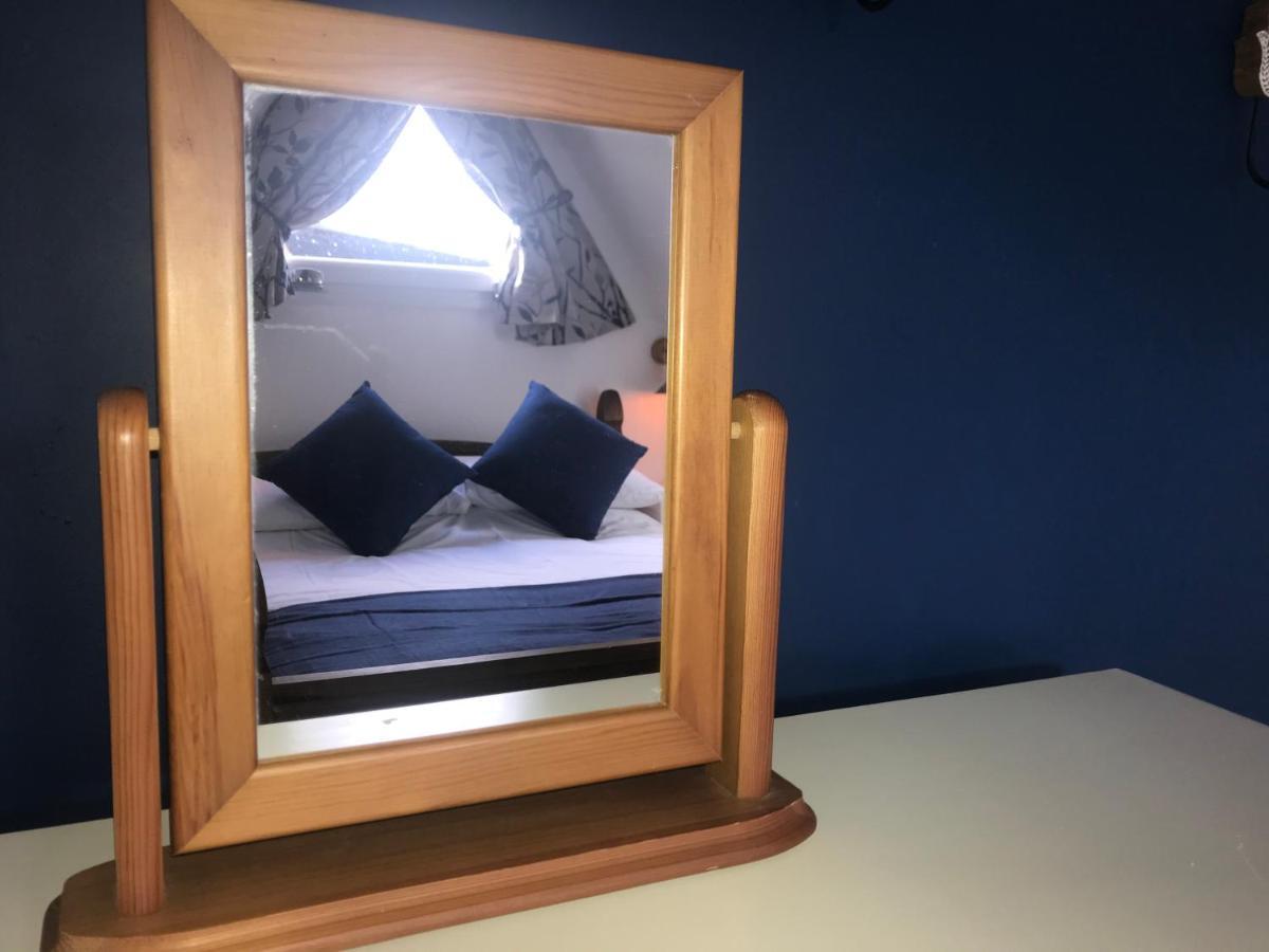 Foxes Sea Side Retreat Deluxe Chalet Is A Lovely Holiday Home Tucked Away On The Kent Coast Kingsdown  Exteriér fotografie